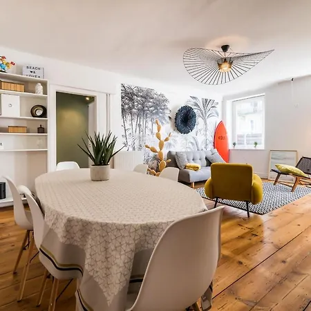 Pop Keyweek 3 Bedrooms With Terrace & Parking Center Апартаменти