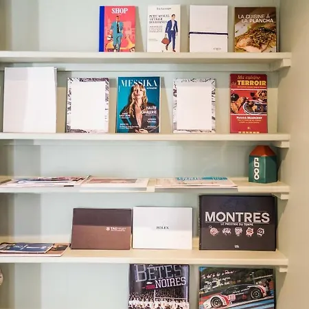 Pop Keyweek 3 Bedrooms With Terrace & Parking Center *