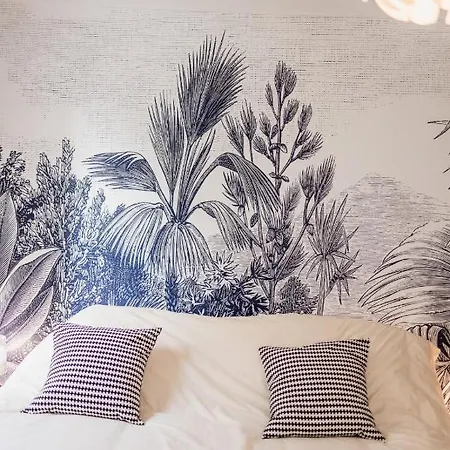 Pop Keyweek 3 Bedrooms With Terrace & Parking Center Апартаменти