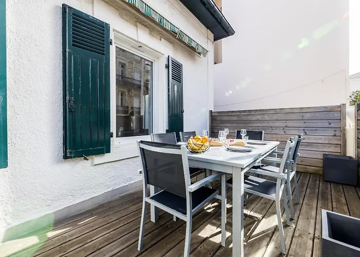 Apartment Pop Keyweek 3 Bedrooms With Terrace & Parking Center Biarritz